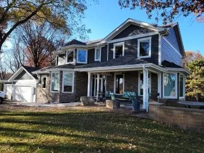 Vinyl siding replacement